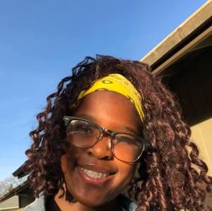 Meet your Posher, Shirronia